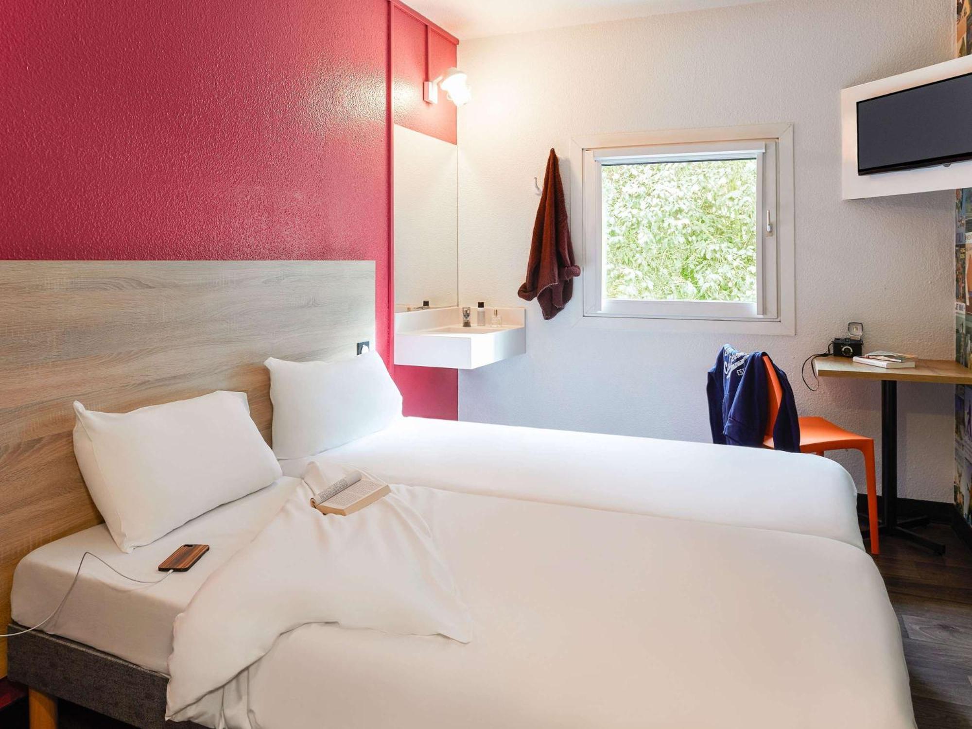 Hotelf1 Nimes Ouest Ngoại thất bức ảnh